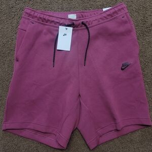 New Mens Size Large Nike Sportswear Tech Fleece Shorts Rosewood Maroon Black L